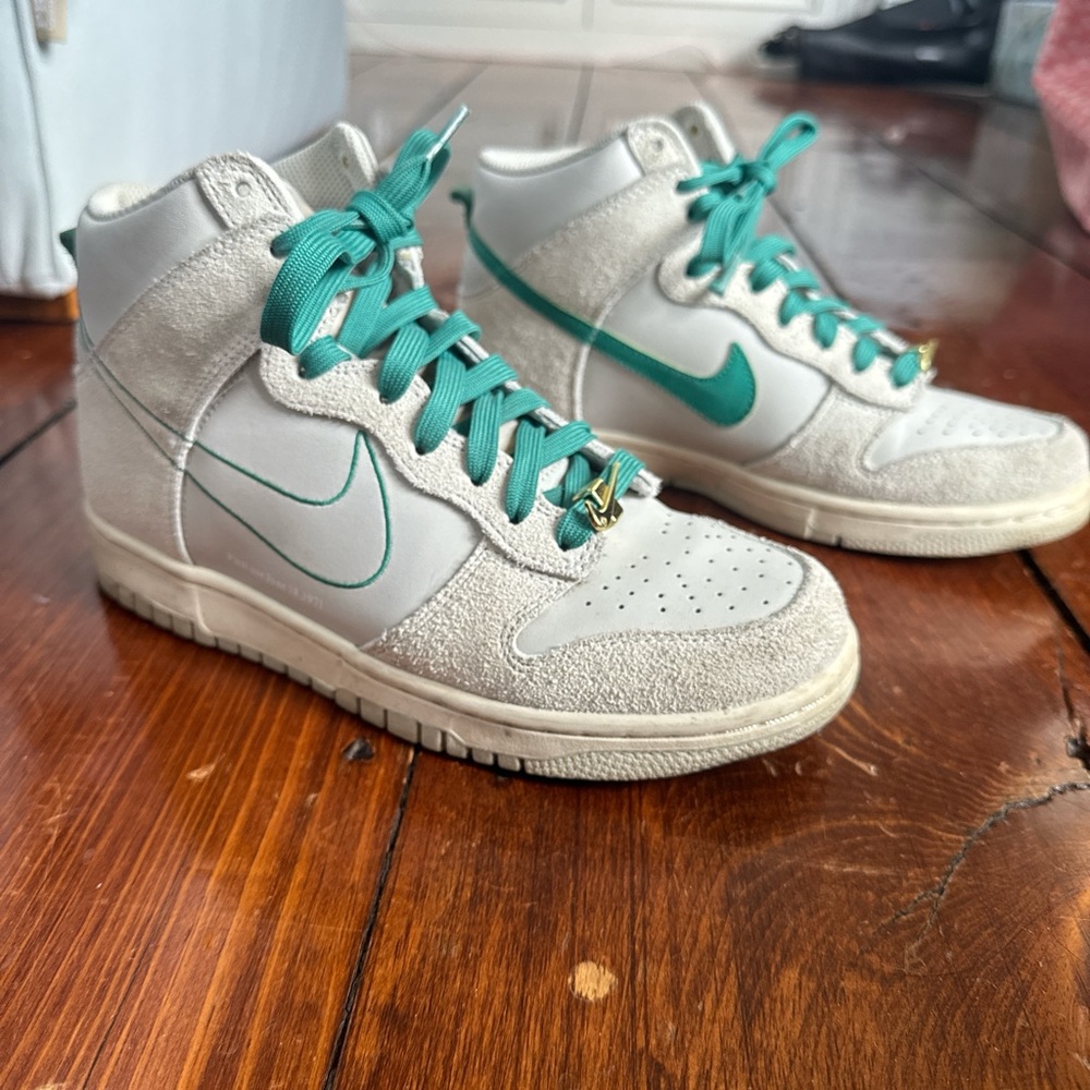 Nike Dunk High First Use Sail Green